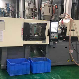 NISSEI injection molding machine